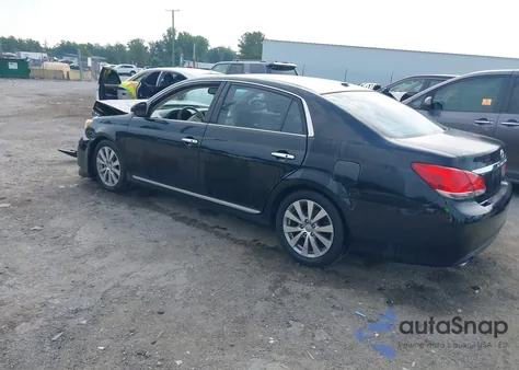 2011 Toyota Avalon Limited z USA, uszkodzony, nr VIN 4T1BK3DB3BU396142